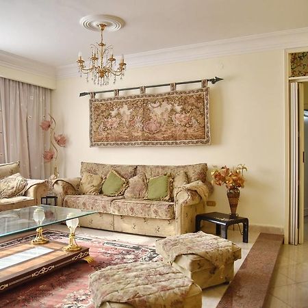 Fancy Apartment In Front Of City Stars Il Il Cairo Esterno foto